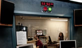 Vista exterior de un estudio de radio
